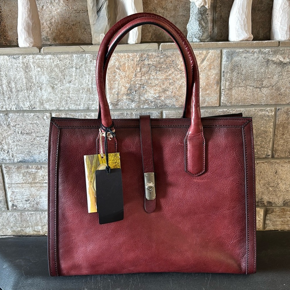 NWT Calvacanti handbag